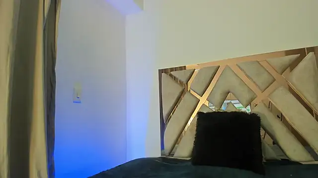 taurus boy1 online show from April 5, 2026, 11:06 am