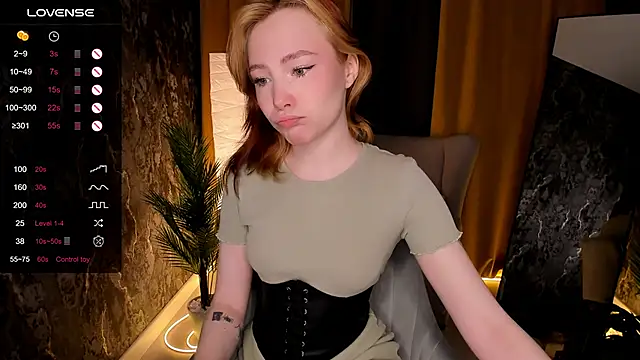 LanaBlu  online show from February 21, 2025, 2:28 am