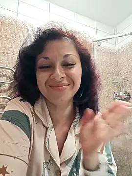 Snapshot of TeasyLana chatting on July 4, 2026, 8:57 pm TeasyLana online show from July 4, 2026, 8:57 pm