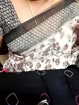 Aishu-tamil09 online show from January 8, 2026, 5:19 pm