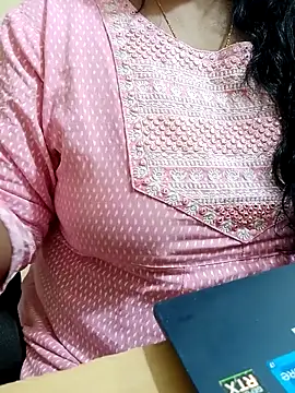 Aishu-tamil09 online show from October 31, 2025, 8:22 am