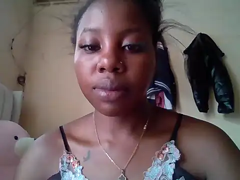 Snapshot of Queen_loveer chatting on November 29, 2025, 6:46 am Queen loveer online show from November 29, 2025, 6:46 am