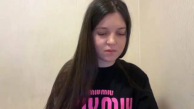 Lina Most online show from November 24, 2025, 9:04 pm