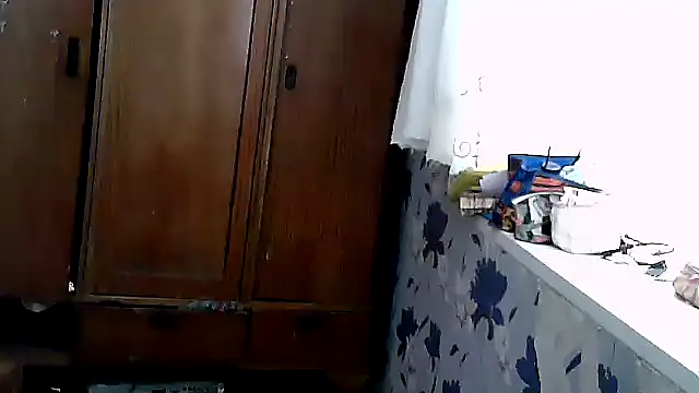 MilkTitsNata online show from April 5, 2026, 10:44 am