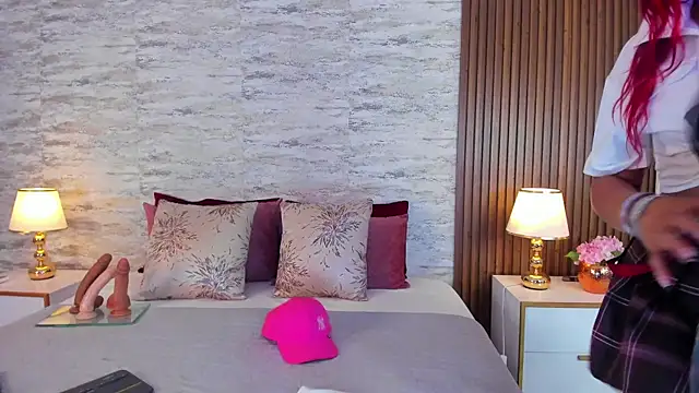 AndreaPink2024 online show from October 3, 2025, 12:50 pm