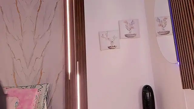 mia six66 online show from February 28, 2026, 12:05 pm