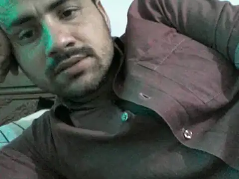 Snapshot of lallantoplonda chatting on March 2, 2026, 8:32 am lallantoplonda online show from March 2, 2026, 8:32 am