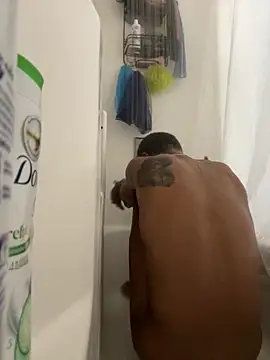 Snapshot of rayyymack chatting on October 11, 2025, 8:43 pm rayyymack online show from October 11, 2025, 8:43 pm