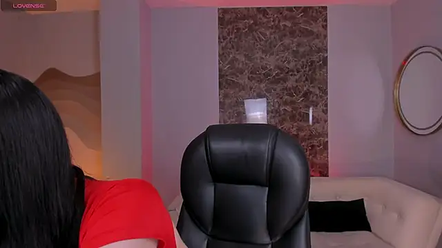 Snapshot of ValeriaRiveraX chatting on October 30, 2025, 4:00 am ValeriaRiveraX online show from October 30, 2025, 4:00 am