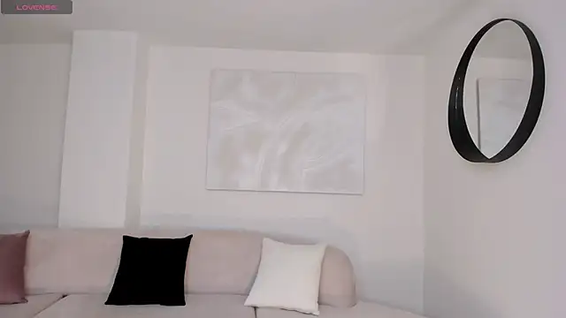 Snapshot of MariaHerrera_ chatting on March 16, 2025, 3:58 am MariaHerrera online show from March 16, 2025, 3:58 am