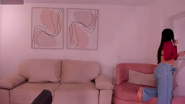 Snapshot of MariaHerrera_ chatting on November 11, 2025, 8:58 pm MariaHerrera online show from November 11, 2025, 8:58 pm