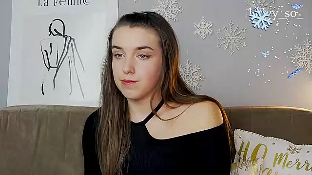 Snapshot of Sofia_Hugs chatting on January 29, 2025, 10:37 am Sofia Hugs online show from January 29, 2025, 10:37 am