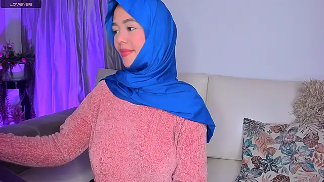 Snapshot of azzahara069 chatting on October 7, 2025, 3:18 am azzahara069 online show from October 7, 2025, 3:18 am