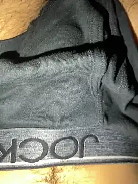 Snapshot of Desibullrck chatting on December 23, 2024, 4:39 pm Desibullrck online show from December 23, 2024, 4:39 pm