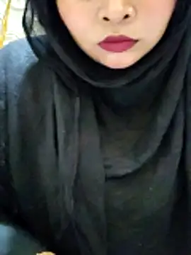 Indian-Nazia online show from April 18, 2026, 7:58 pm