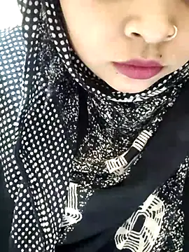 Snapshot of Indian-Nazia chatting on March 4, 2026, 6:15 pm Indian-Nazia online show from March 4, 2026, 6:15 pm