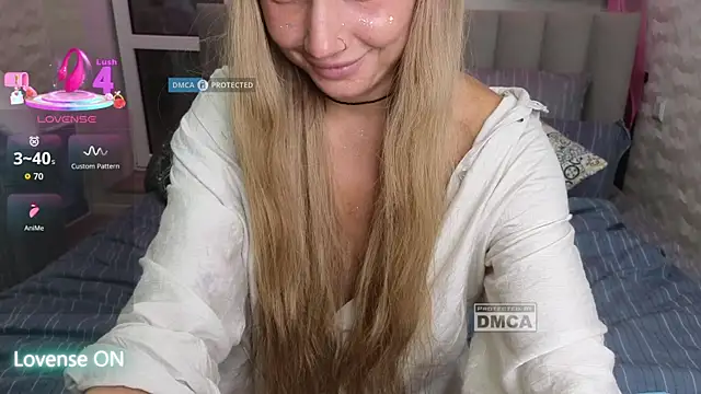 GoodGirl0024 online show from October 1, 2025, 8:46 pm