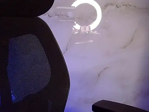 akshara thakur9 online show from November 10, 2025, 7:52 pm