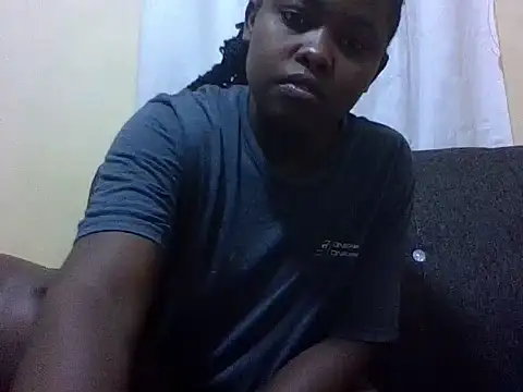 Snapshot of Sweetcecie01 chatting on June 5, 2026, 8:25 pm Sweetcecie01 online show from June 5, 2026, 8:25 pm