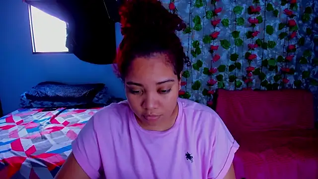 Snapshot of AngelaCoffee chatting on May 6, 2026, 8:24 pm AngelaCoffee online show from May 6, 2026, 8:24 pm