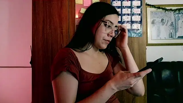 LauGrayJ online show from February 25, 2026, 3:07 am