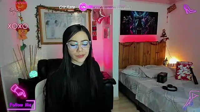 Snapshot of LauGrayJ chatting on February 17, 2025, 11:54 pm LauGrayJ online show from February 17, 2025, 11:54 pm