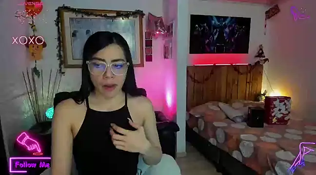 Snapshot of LauGrayJ chatting on March 16, 2025, 4:09 am LauGrayJ online show from March 16, 2025, 4:09 am
