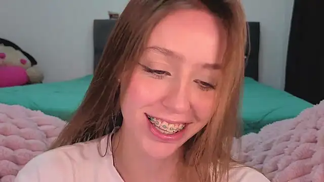 SofiaGc online show from February 24, 2026, 3:51 am