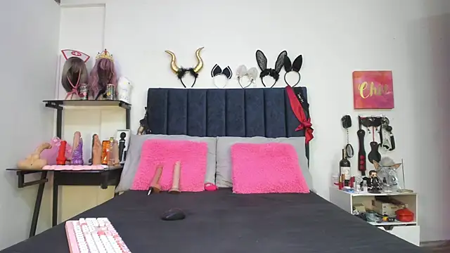 Snapshot of emmily_giraldo chatting on November 8, 2025, 1:25 pm emmily giraldo online show from November 8, 2025, 1:25 pm