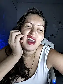 dani123unica online show from January 12, 2026, 10:33 am