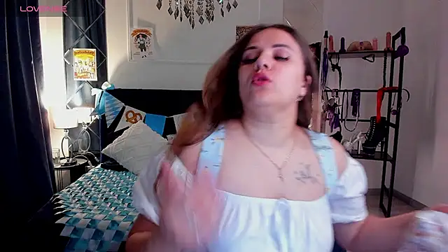 Snapshot of CandyKimmy chatting on September 24, 2025, 12:51 am CandyKimmy online show from September 24, 2025, 12:51 am