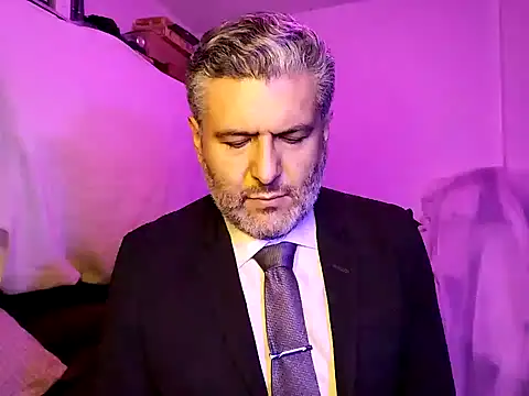 BushBator online show from January 21, 2025, 7:04 am