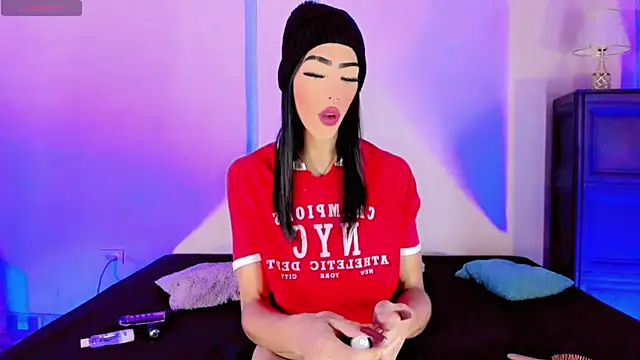 Tiffany moonblack online show from November 11, 2025, 7:03 am