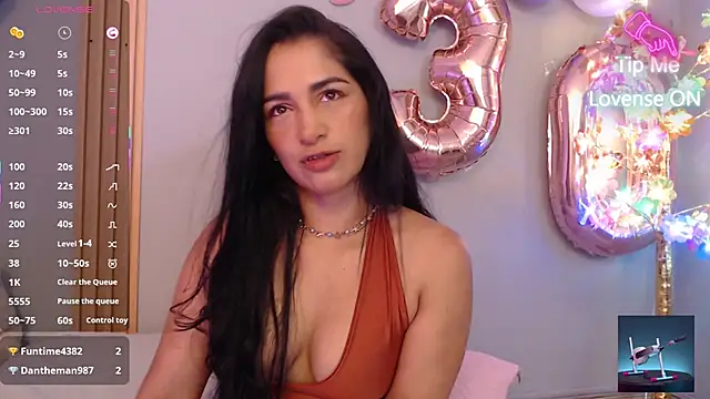 Snapshot of Thayssa_ross chatting on May 1, 2026, 3:17 pm Thayssa ross online show from May 1, 2026, 3:17 pm