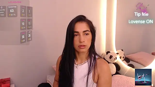 Snapshot of Thayssa_ross chatting on May 26, 2026, 2:59 pm Thayssa ross online show from May 26, 2026, 2:59 pm