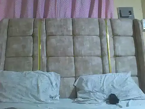 Sweet-beanca online show from September 10, 2025, 8:30 pm