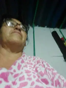 Snapshot of clarita_01 chatting on January 18, 2026, 1:53 am clarita 01 online show from January 18, 2026, 1:53 am