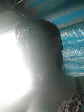 Snapshot of clarita_01 chatting on February 7, 2026, 1:52 pm clarita 01 online show from February 7, 2026, 1:52 pm