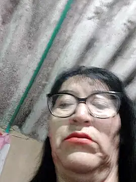 clarita 01 online show from October 25, 2025, 10:47 am