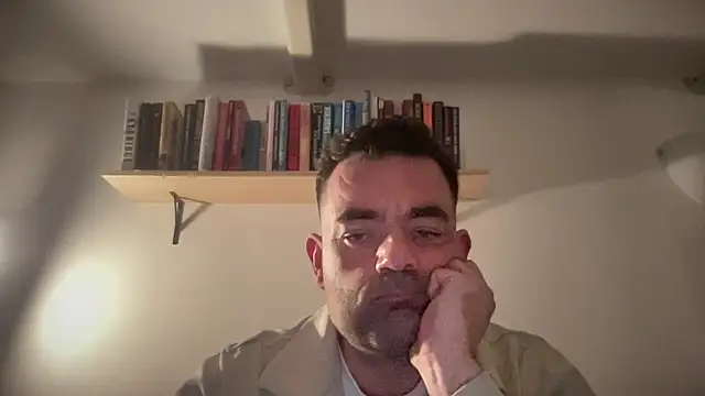 Snapshot of Horny_littledevil chatting on March 3, 2025, 12:23 am Horny littledevil online show from March 3, 2025, 12:23 am