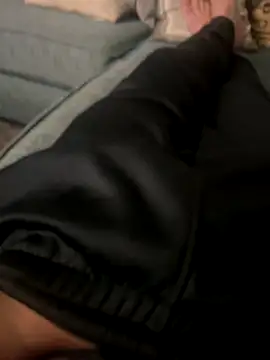 Snapshot of Horny_littledevil chatting on October 9, 2025, 10:10 pm Horny littledevil online show from October 9, 2025, 10:10 pm