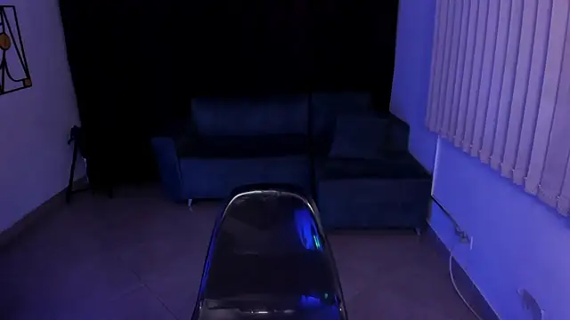 SusyAmis online show from December 21, 2025, 2:35 am