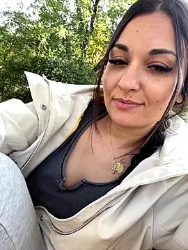 AlexandraRand online show from October 22, 2025, 9:31 am