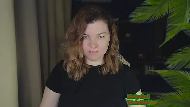 Snapshot of VioletteWay chatting on January 18, 2025, 6:43 pm VioletteWay online show from January 18, 2025, 6:43 pm