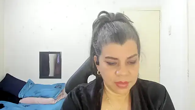 Snapshot of vikyadams chatting on January 9, 2026, 1:34 am vikyadams online show from January 9, 2026, 1:34 am