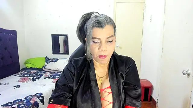 Snapshot of vikyadams chatting on February 12, 2026, 7:46 pm vikyadams online show from February 12, 2026, 7:46 pm