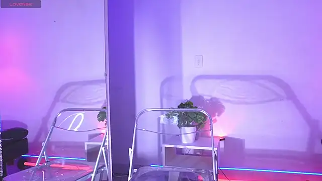 Snapshot of catalina__lovers chatting on February 21, 2026, 5:04 pm catalina lovers online show from February 21, 2026, 5:04 pm