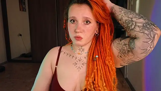 The Full Red Moon online show from October 5, 2025, 12:07 pm