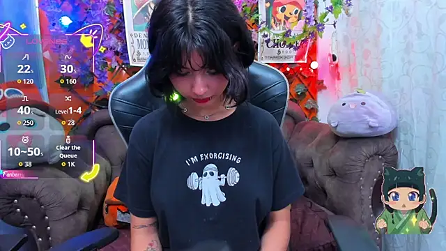 Snapshot of ravenn_20 chatting on February 20, 2026, 11:45 am ravenn 20 online show from February 20, 2026, 11:45 am