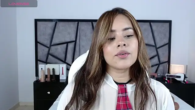 katy ruiz online show from March 4, 2025, 4:38 am